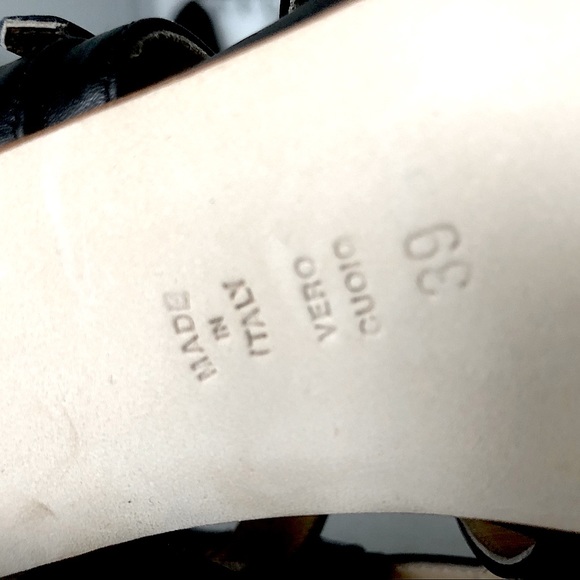 🇮🇹 Abel Munoz: Eiffel stilettos - Picture 8 of 9